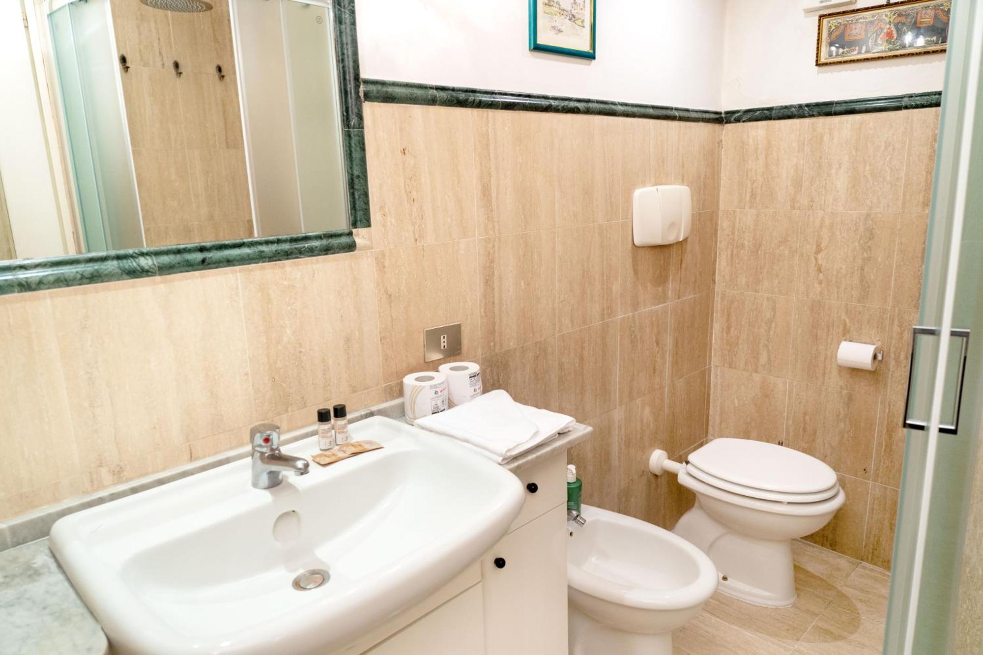 Colosseum Charming Loft - Santa Maria In Carinis Apartamento