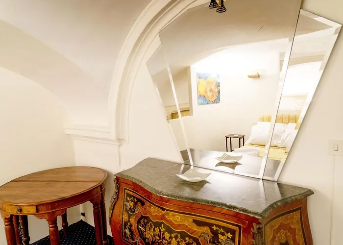 Colosseum Charming Loft - Santa Maria In Carinis
