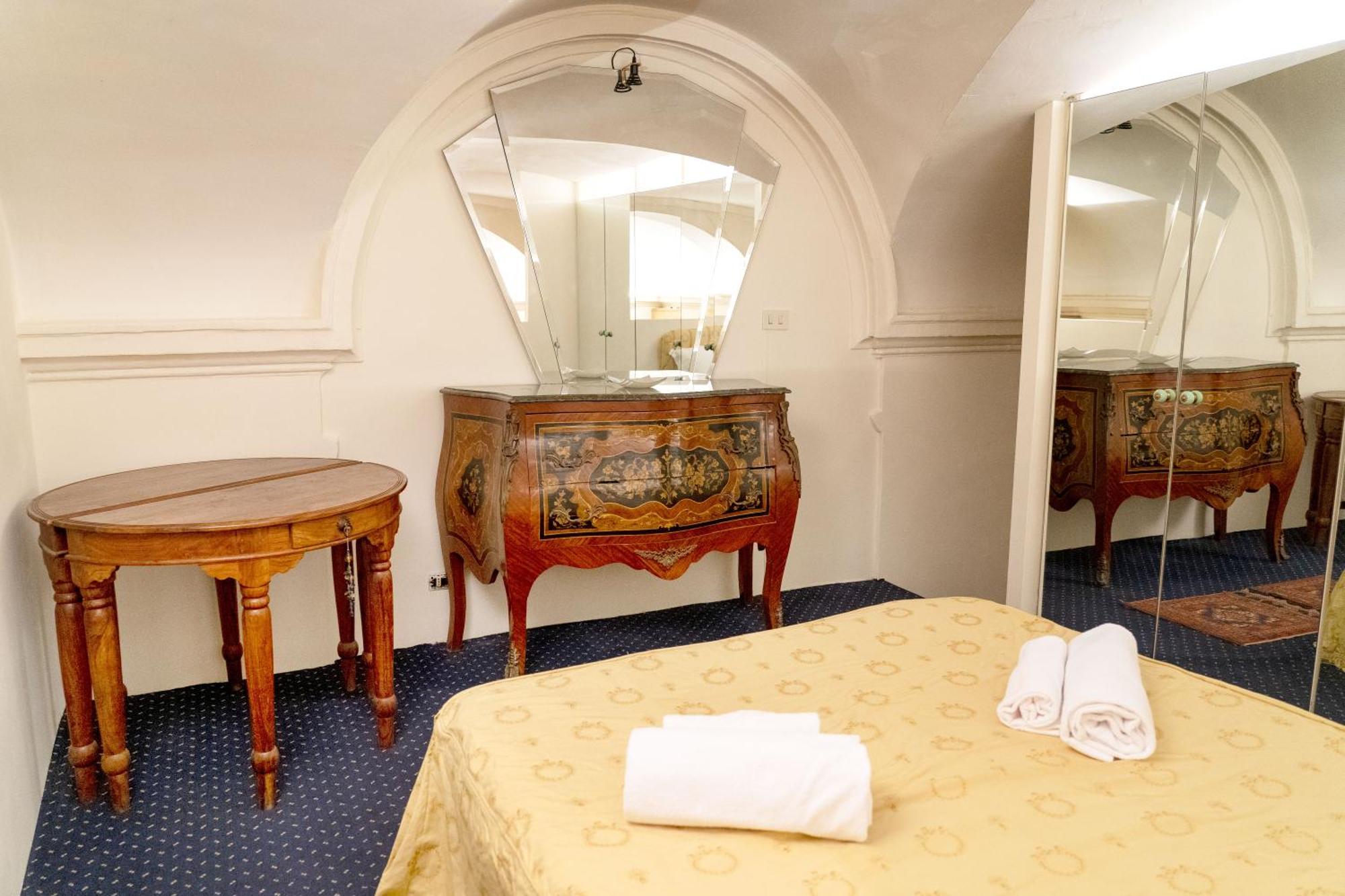 Colosseum Charming Loft - Santa Maria In Carinis Appartamento Roma